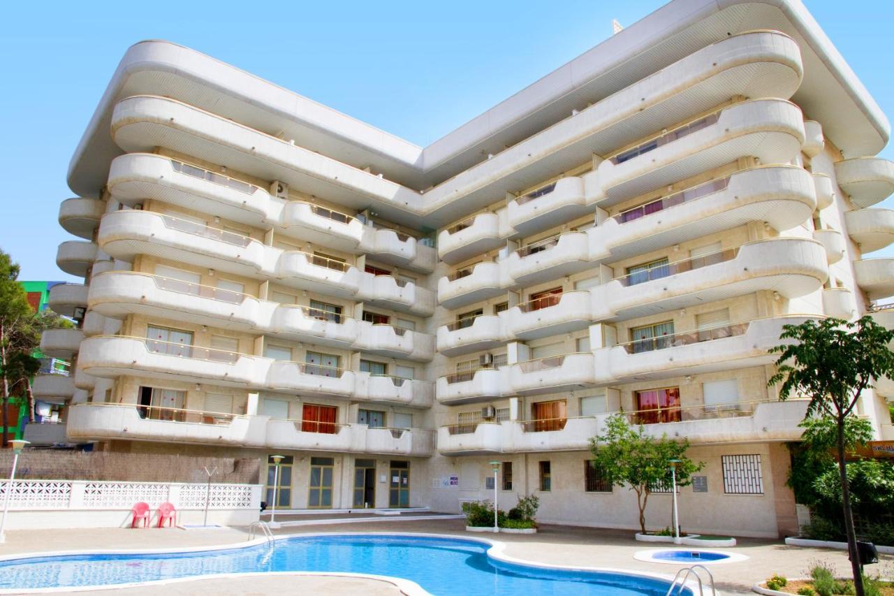 Juniper Apartment ซาลอว์ ภายนอก รูปภาพ